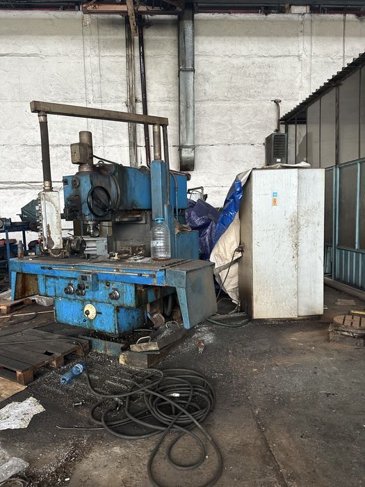 фрези  и други  струг