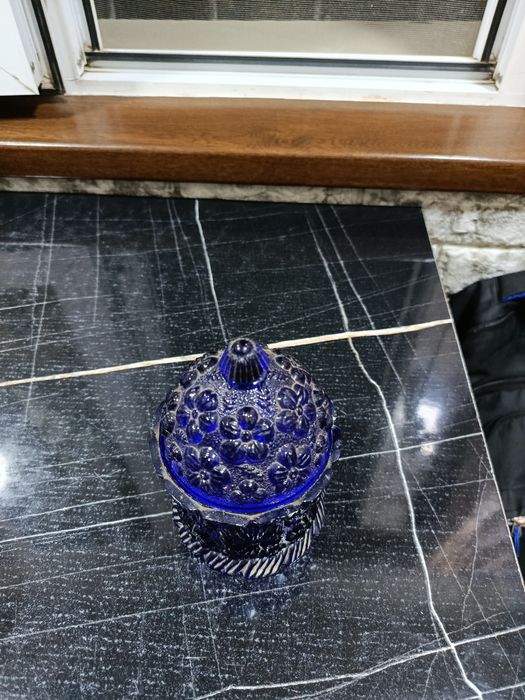 Продается сахарница