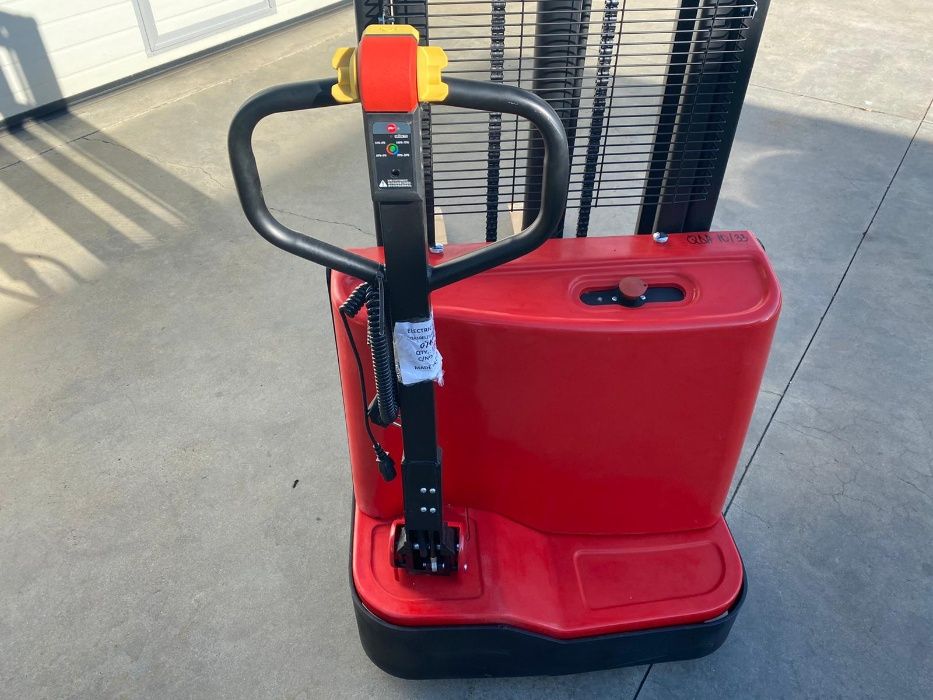 Transpaleta Liza electrica cu catarg VALLIFT DIN STOC CU GARANTIE!