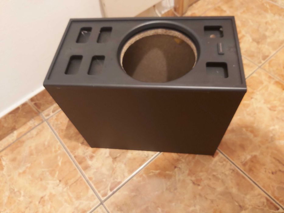 Carcasa /Incinta MDF in stare impecabila (ideala proiecte audio)