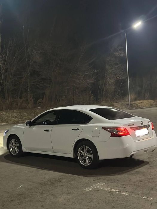 Продам автомобиль Ниссан Теана