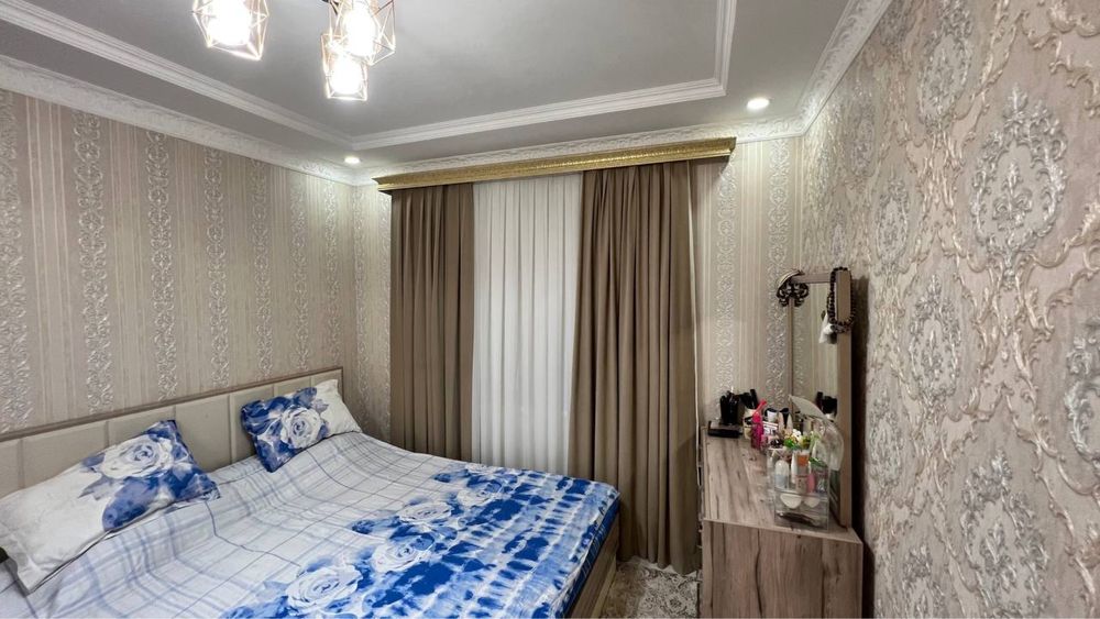 Uy sotiladi!!!  Srochna