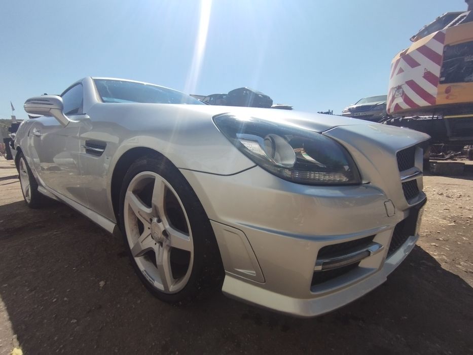 Mercedes SLK R172 на части