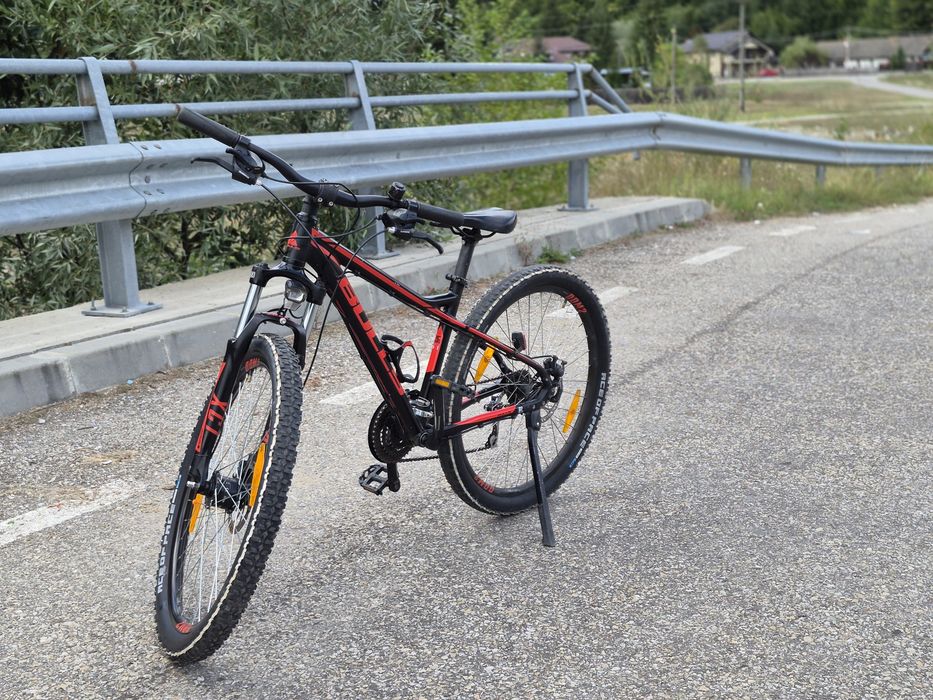 Vând bicicleta Bulls