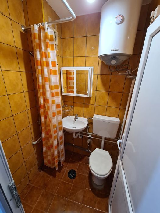 Garsoniera studenteasca langa Drept si FEEA direct de la Proprietara