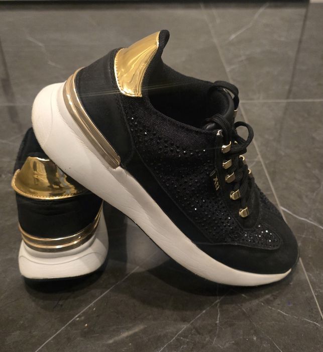 Дамски Маратонки