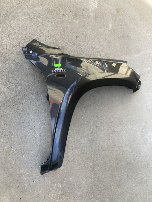 Десен калник за тойота рав4/Toyota rav4 06-11г