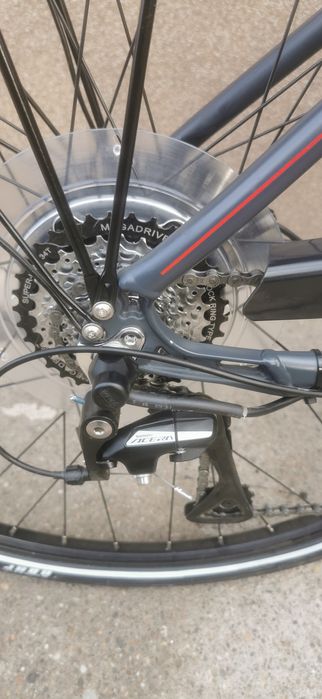 НОВ Електрически велосипед 28 цола FISCHER колело