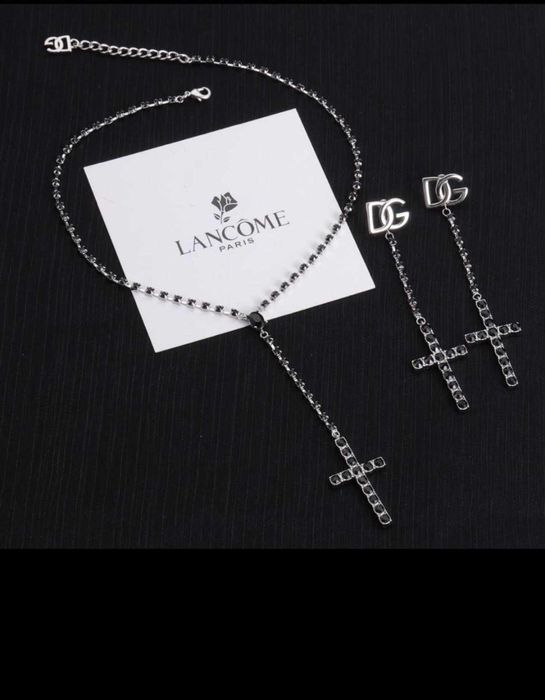 Висок клас бижута - Гривна, Обеци,Колие, Пръстен