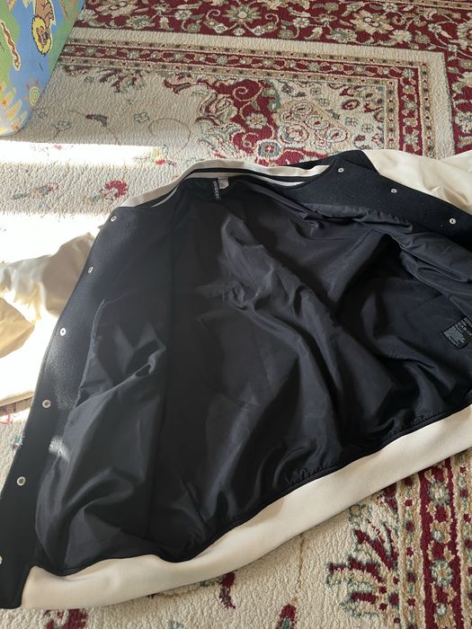 H&M бомбер черная