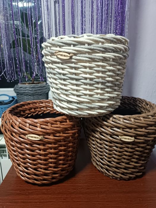 Кашпо из ротанга