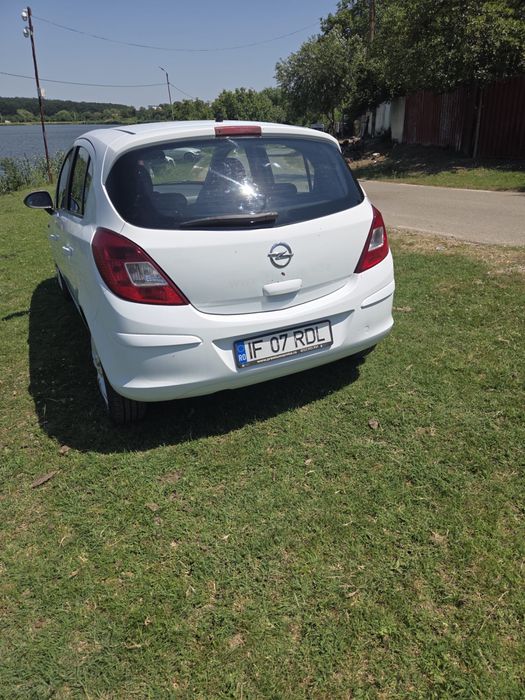 Opel corsa d .an fab 2012 .1 4 benzina.