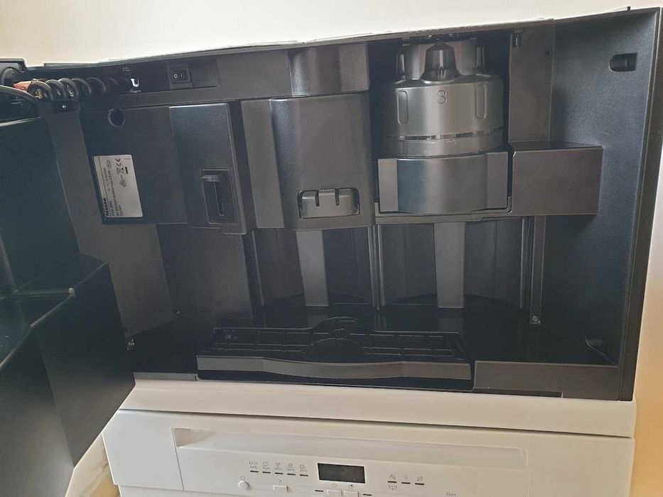Miele Nespresso Кафемашина за вграждане Кафеавтомат Миеле
