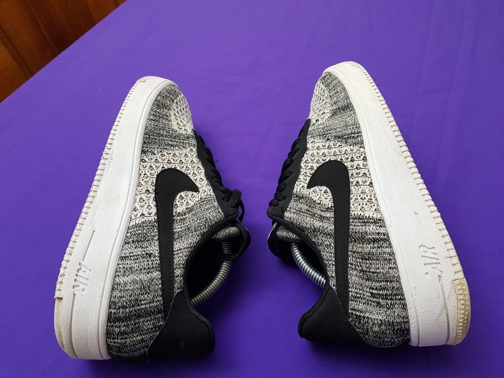 Adidasi Nike Air force 1 Flyknit originali 44 Sibiu OLX.ro