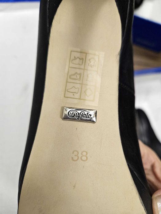 Елегантни официални обувки Buffalo, размер 38