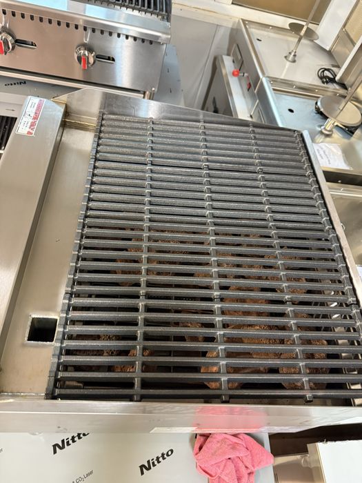 Gratar profesional roca