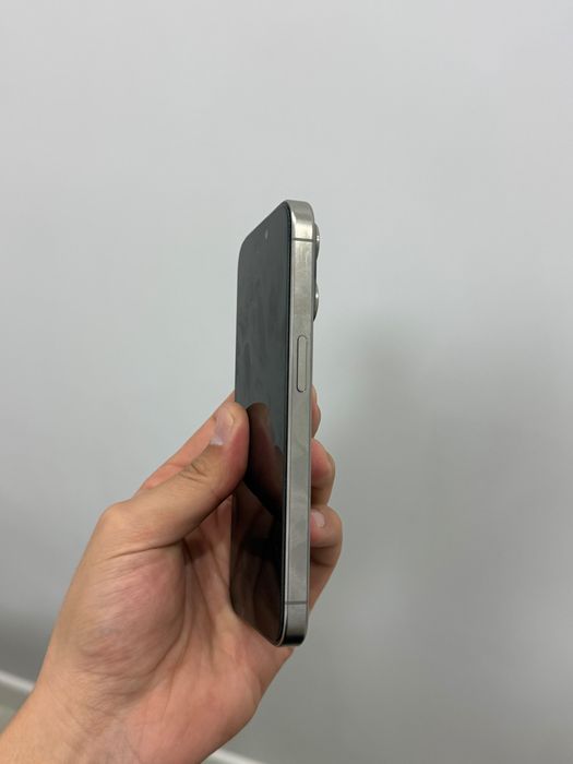 Iphone 15 pro/256Gb