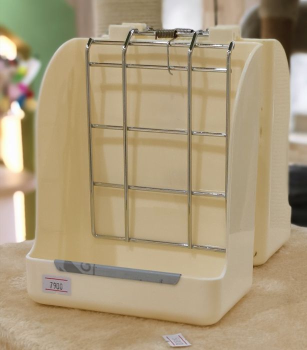 Сенник с креплением для клетки