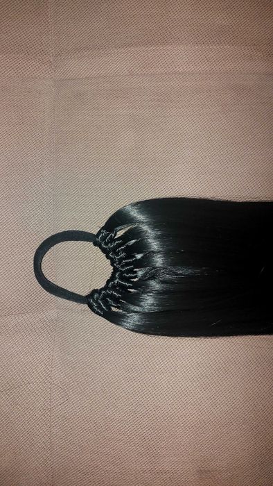 Коса опашка черен цвят