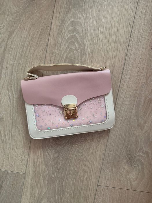 Дамска чанта в розово