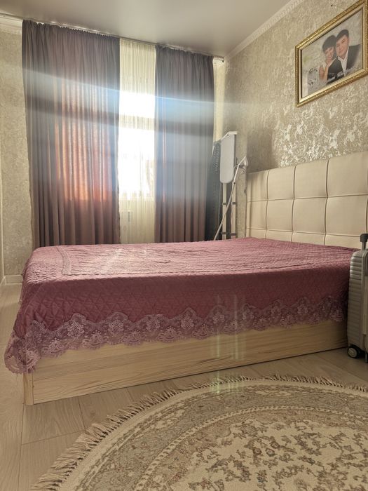 Двухспальная кровать