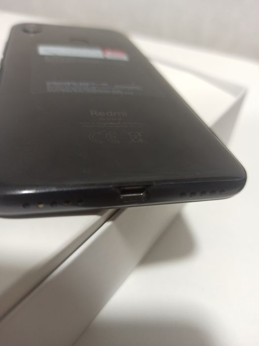 Смартфон Xiaomi Redmi 7