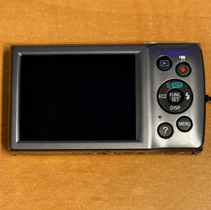 Canon IXUS 160 20MP, zoom optic 8x, card 16GB, cutie originala
