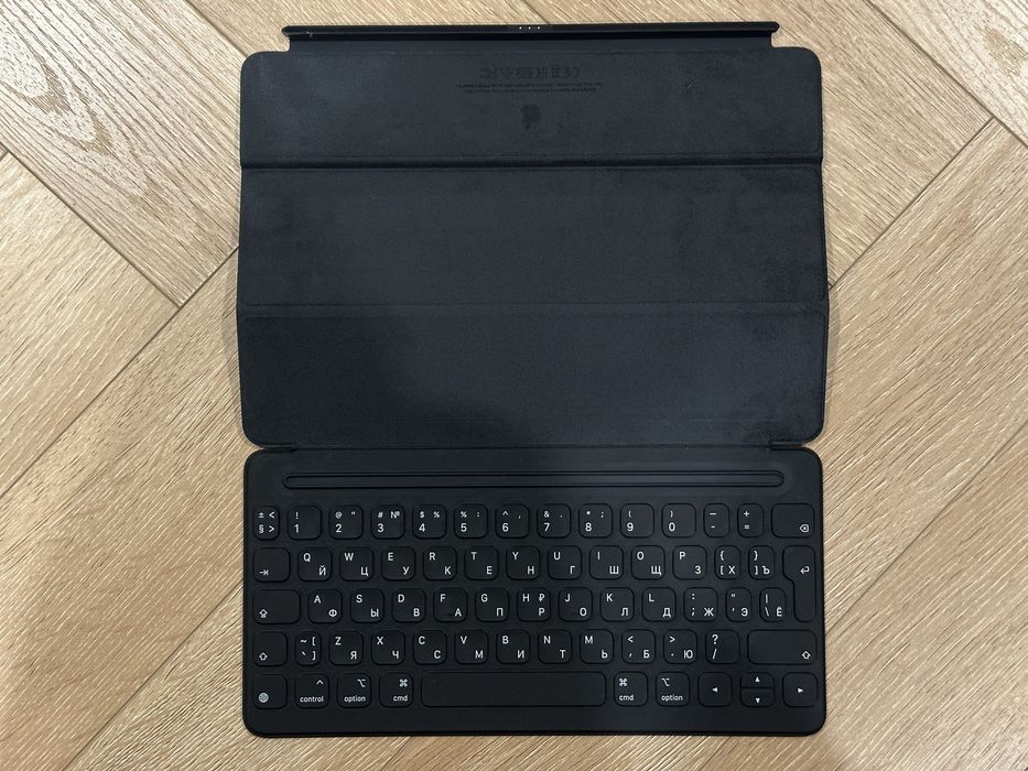 Apple Smart Keyboard 9th generation
