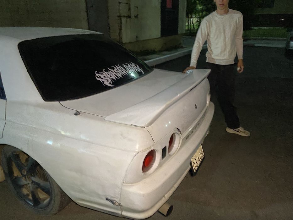 Спойлер на скай р32 Skyline R32