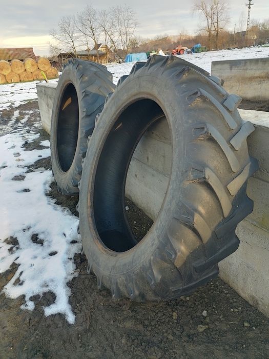 Vând anvelope 1400-38