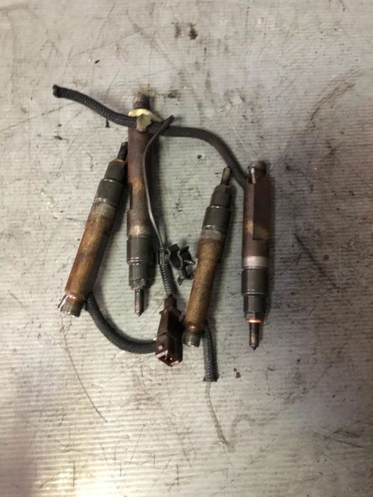 injectoare 1.9 tdi vw golf 4 polo 9n seat ibiza 2 leon corodoba skoda fabia 1 octavia 1