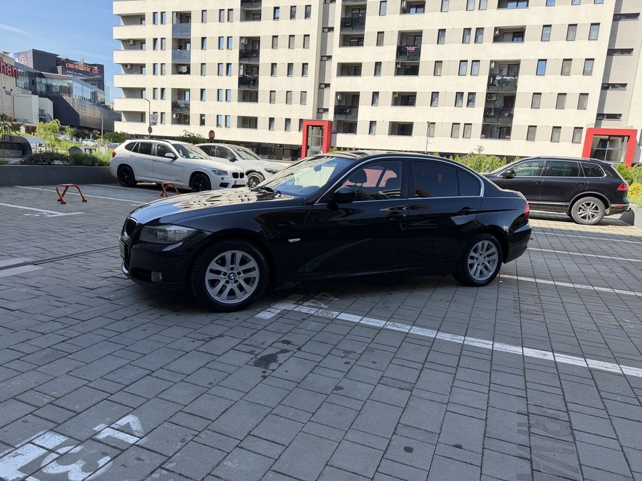 BMW 3 Series 2011 — imagine 3