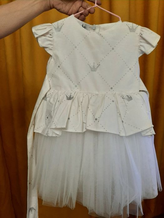 Платье детское шикарное