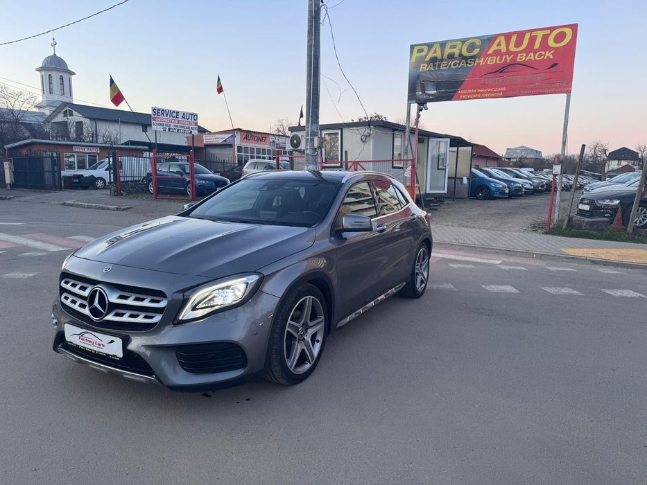 Mercedes-Benz GLA 180d AMG-Line AUTOMAT 7G-DCT PANORAMA Jante 19 Led CarPlay