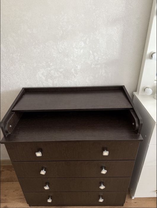 Продам Пеленальный комод / столик