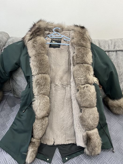 Продам верхнюю одежду