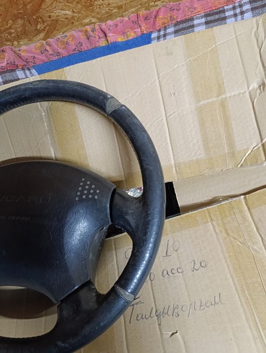 стопаки  руль Субару дверные карты  В4