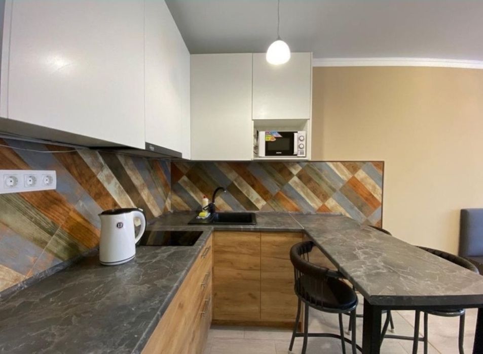 Сдаю однушку посуточно в центре