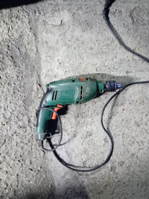 Продам дрель ударную