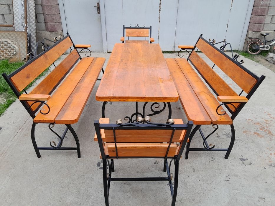 Столь и скамейка комплект