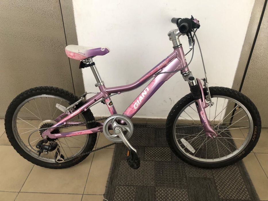 Продам детский велосипед Giant Areva