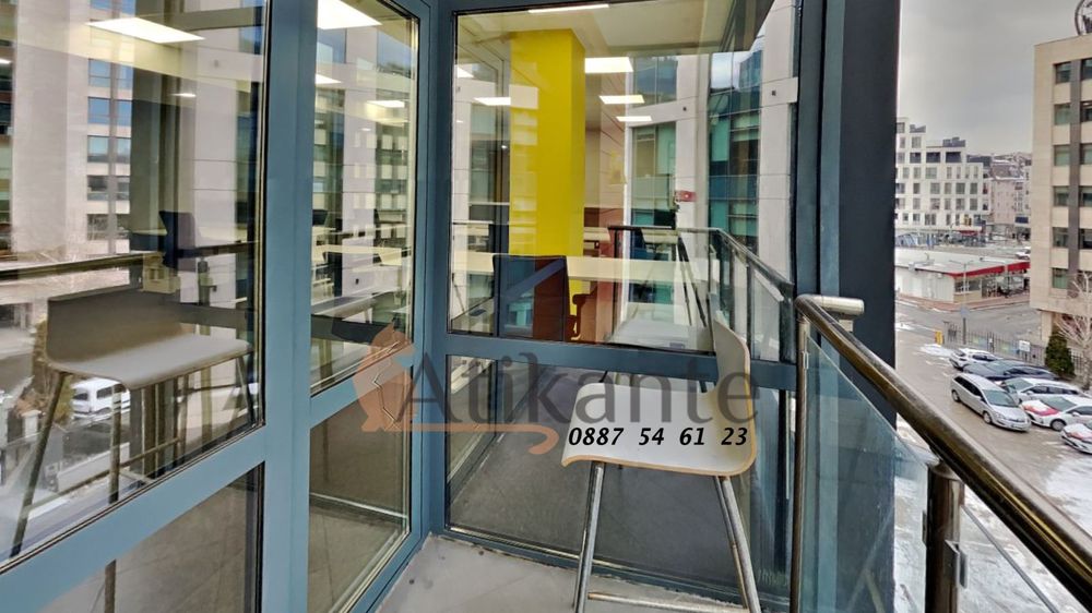 Офис в София-Хладилника площ 454 цена 7718