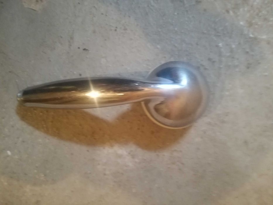 Продавам 2бр.душ слушалки на Видима и Итеркерамик-60мм.