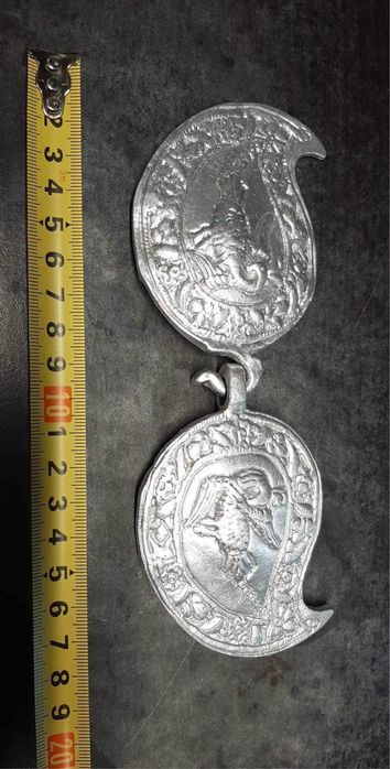 Пафти за народна носия