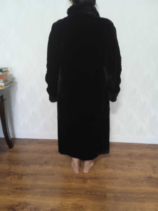 Продам шубу мутон