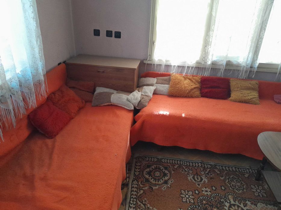 Ъглови дивани два комплекта