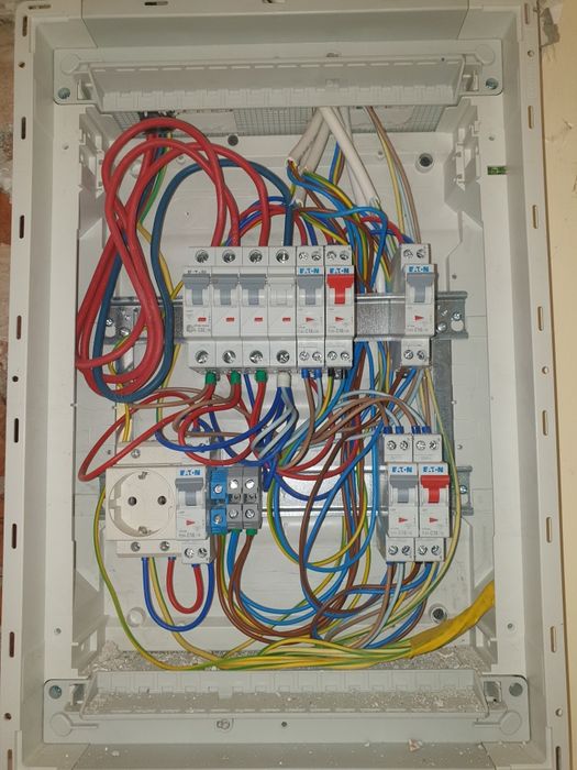 Vând casă în Pârneava, str. Oituz, teren 953 mp