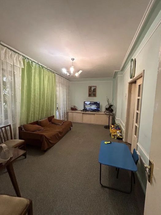 2/2/4 Район:Юнусабад-18