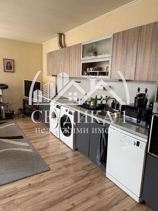 Продава се Етаж от къща в Самоков - 100 кв.м за 485 €/кв.м - Снимка #1