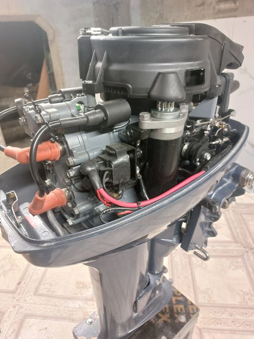 Продам лодочный мотор Sklper 9.9